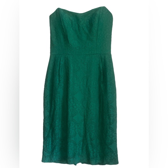 Francesca's Collections Dresses & Skirts - Francesca’s NWT Strapless Green Lace Dress